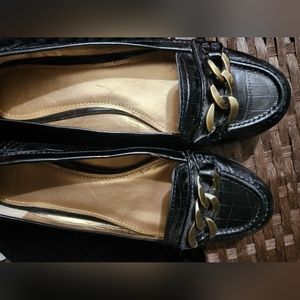 Circa Joan & David size 7 loafer, black